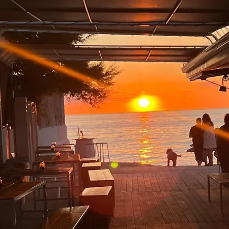 Vadel Marina Zambrone